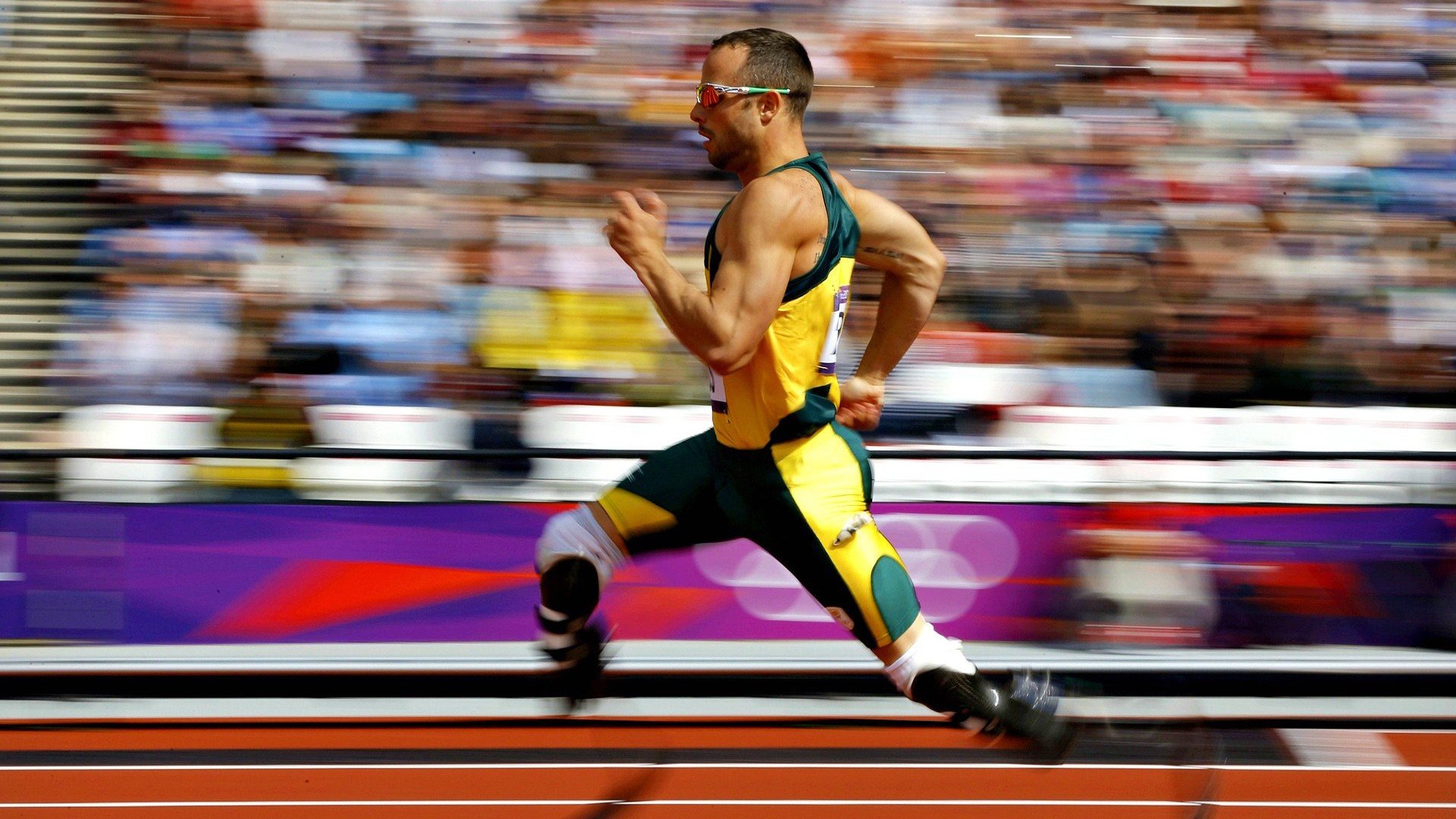 赛场外的恩怨情仇：那些球员的“恩怨情仇”故事，球队恩怨